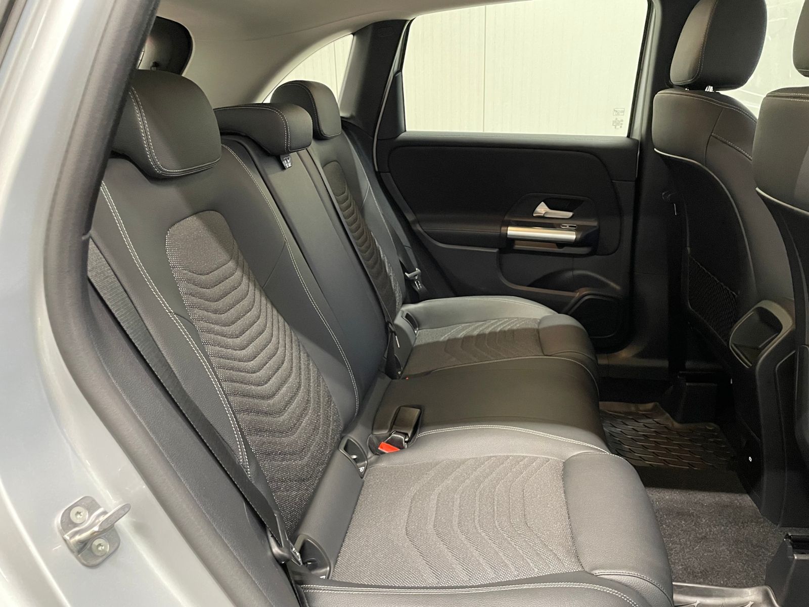 B Klasse 200 Progressive DCT NAVI SHZ RFK LED