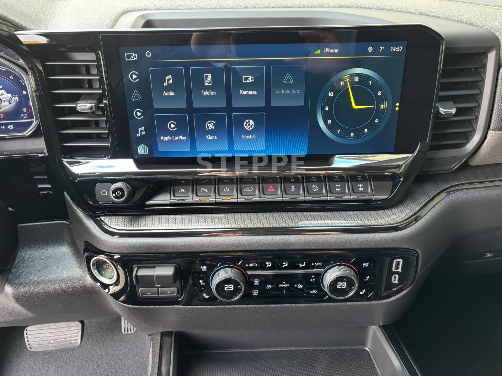 Chevrolet 2025 Silverado ZR2 6,2V8 Crewcab Tech-Pack. AHK