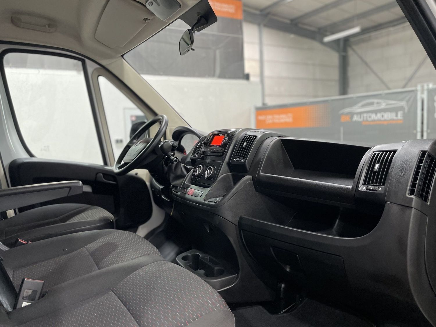 Fahrzeugabbildung Opel Movano HKa L2H2 3,5t Edition #Tempomat#Klima#PDC