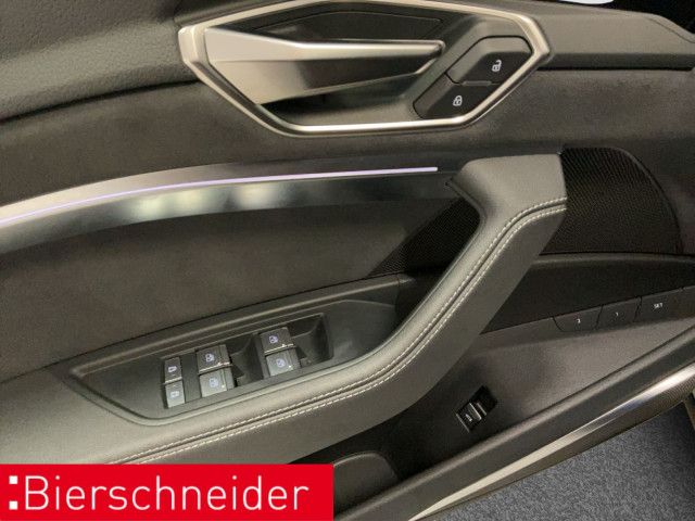 Audi SQ8 e-tron - Bild 10