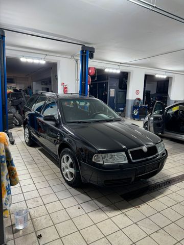 Skoda octavia 1.8t 4x4 combi allrad 4x4 4w...