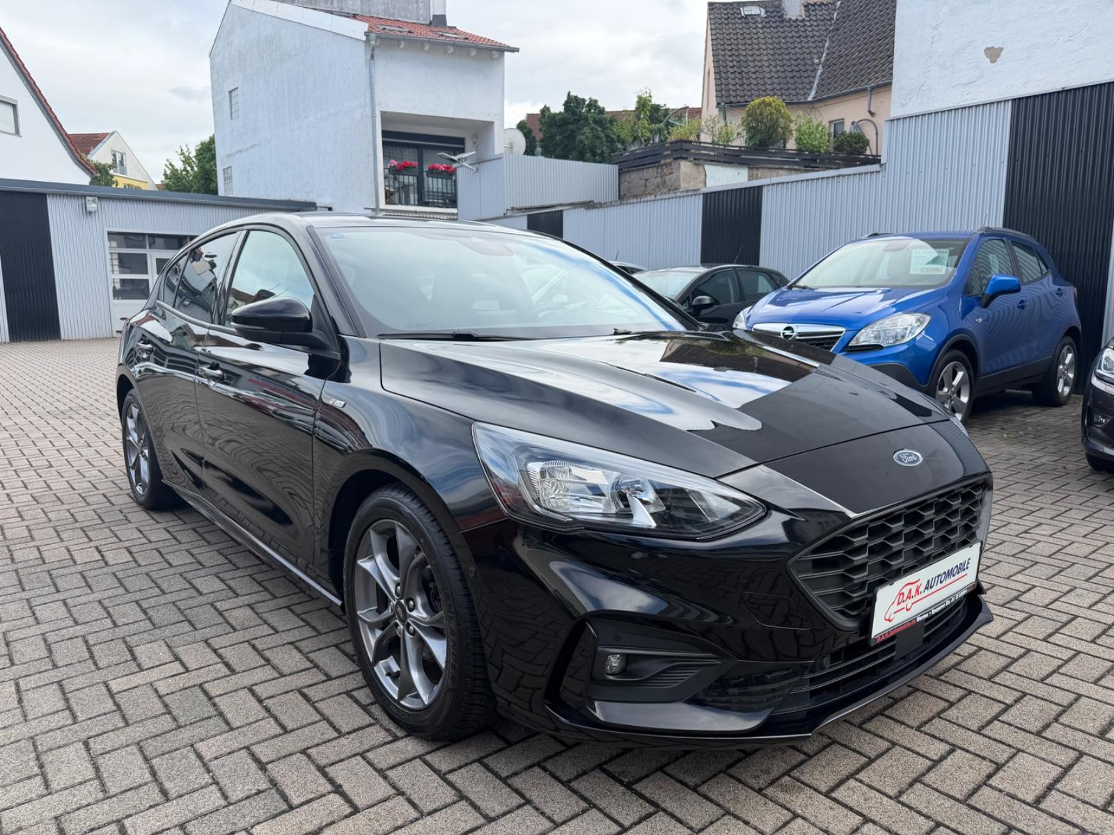Ford Focus Lim. ST-Line 1.Hand+94TKM+Kamera+Allwetter