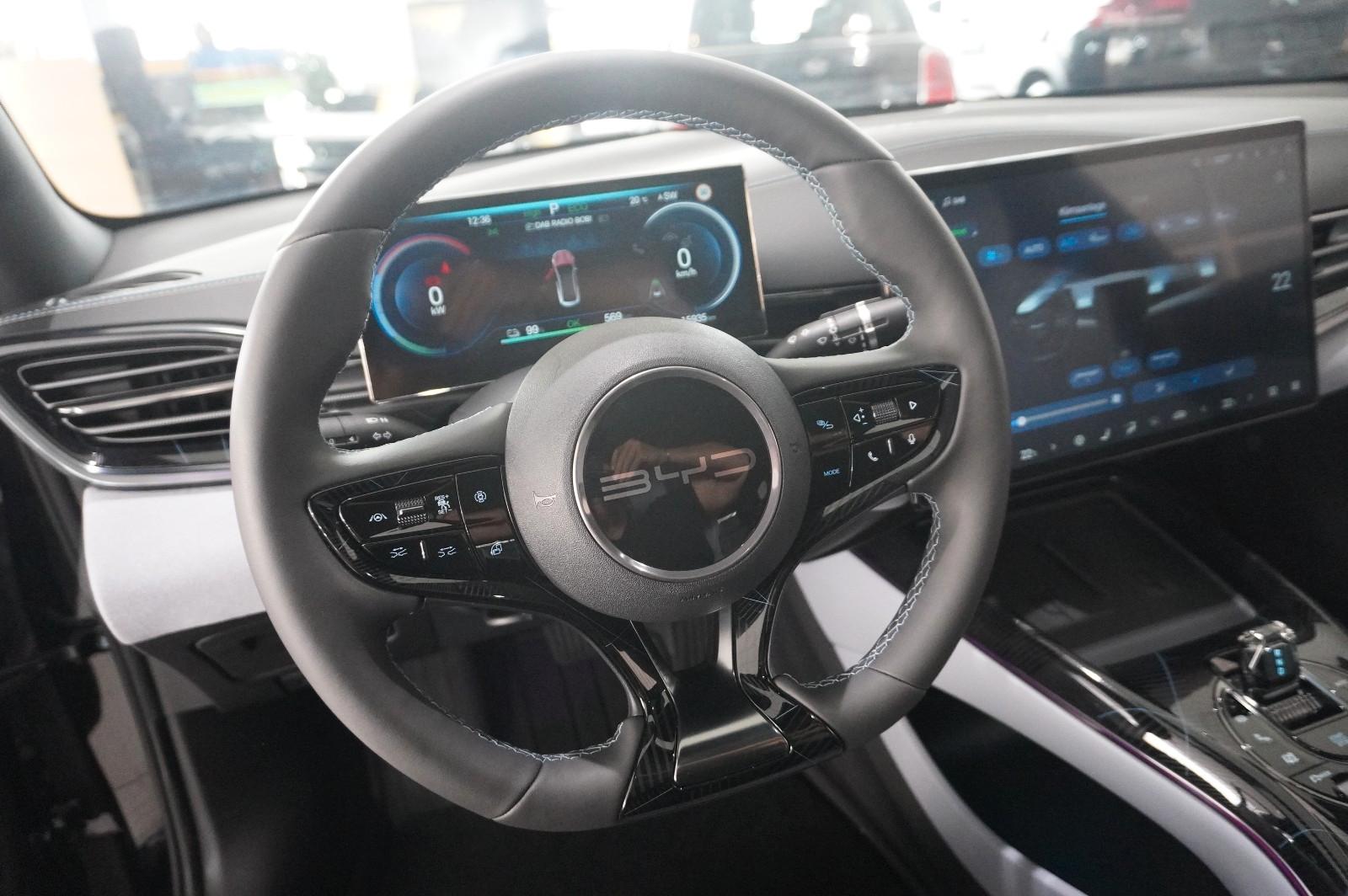 BYD SEAL RWD DESIGN 82,5 KWH NAVI/LED/360°/SPORT/DAB