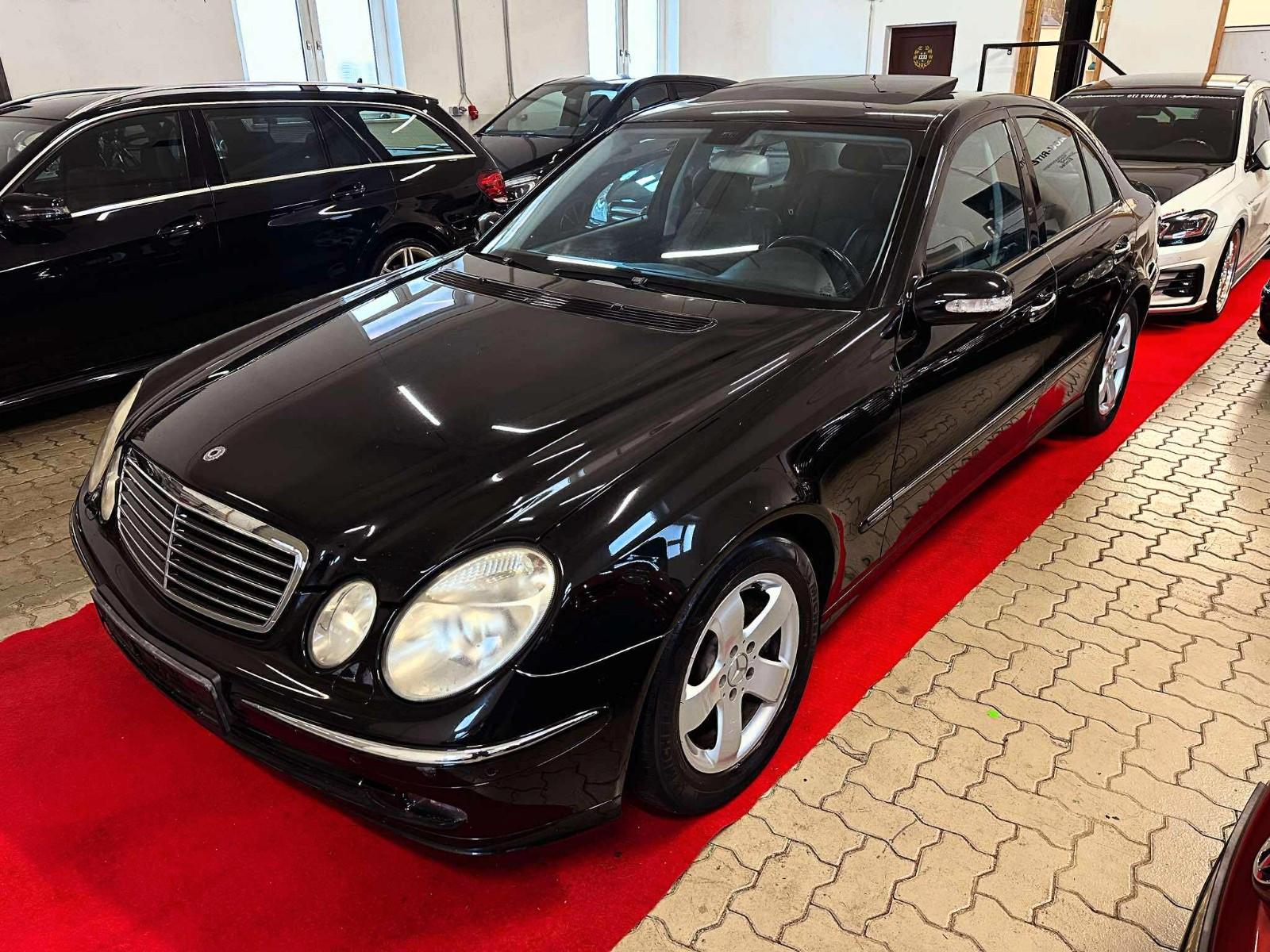 Mercedes-Benz E 350 AVANTGARDE*S-DACH*2-HAND*Harman-Kardon*NAV