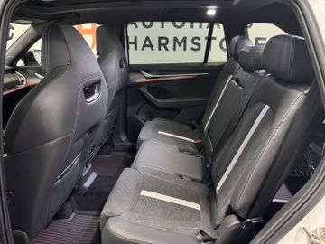 Fahrzeugverkauf 27 Skoda Kodiaq 2.0 TDI 4x4 Sportline Pano AHK 7-Sitze