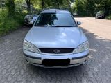 Ford Mondeo 2.2 TDCI - Ford Mondeo aus 2002 mit Diesel-Antrieb