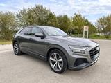 Audi Q8 50 TDI quattro tiptronic S-Line Panorama - Audi Q8 Gebrauchtwagen in München