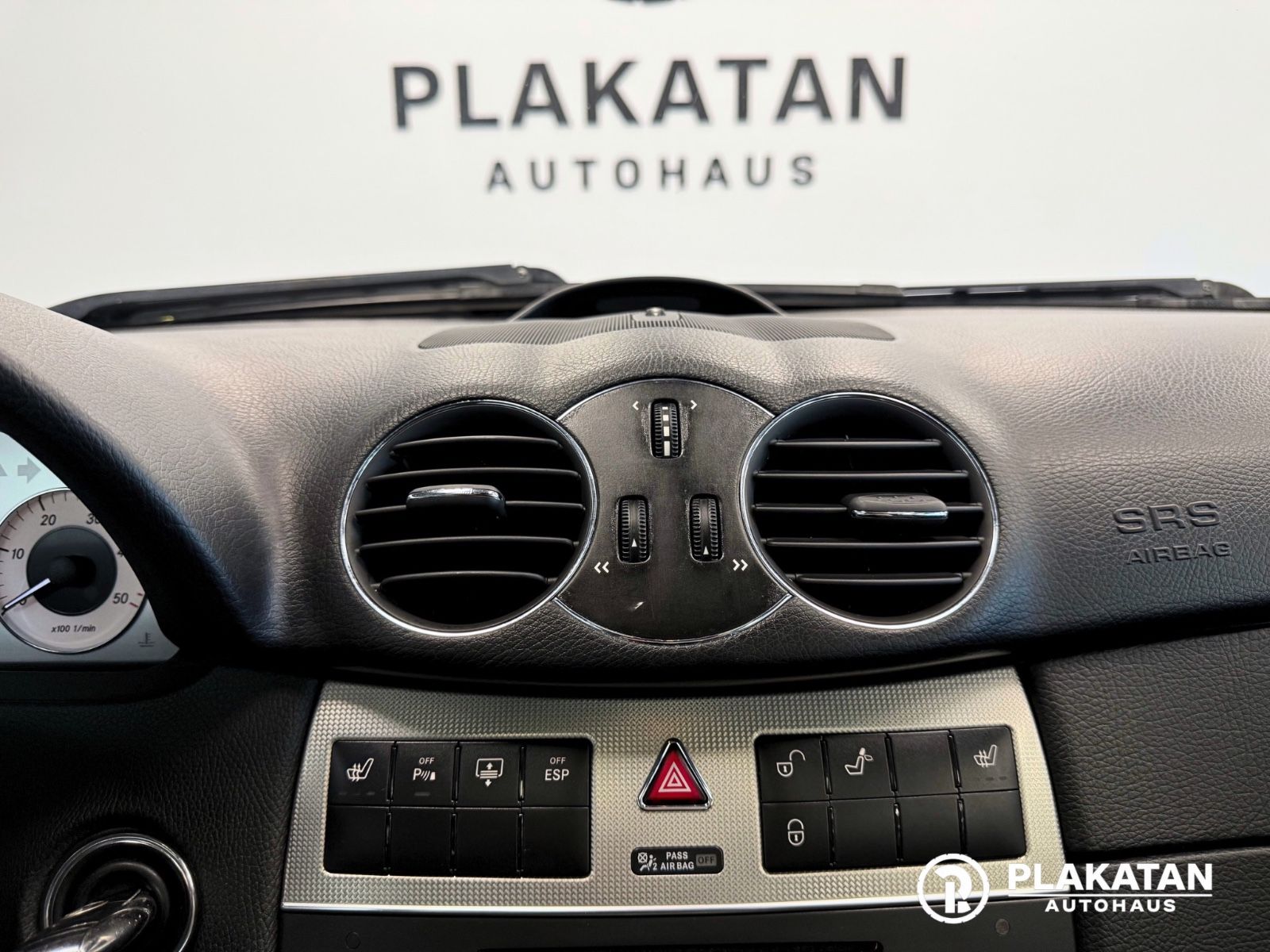 Fahrzeugabbildung Mercedes-Benz CLK 320 CDI Harman/Kard Leder Memory MB-Service