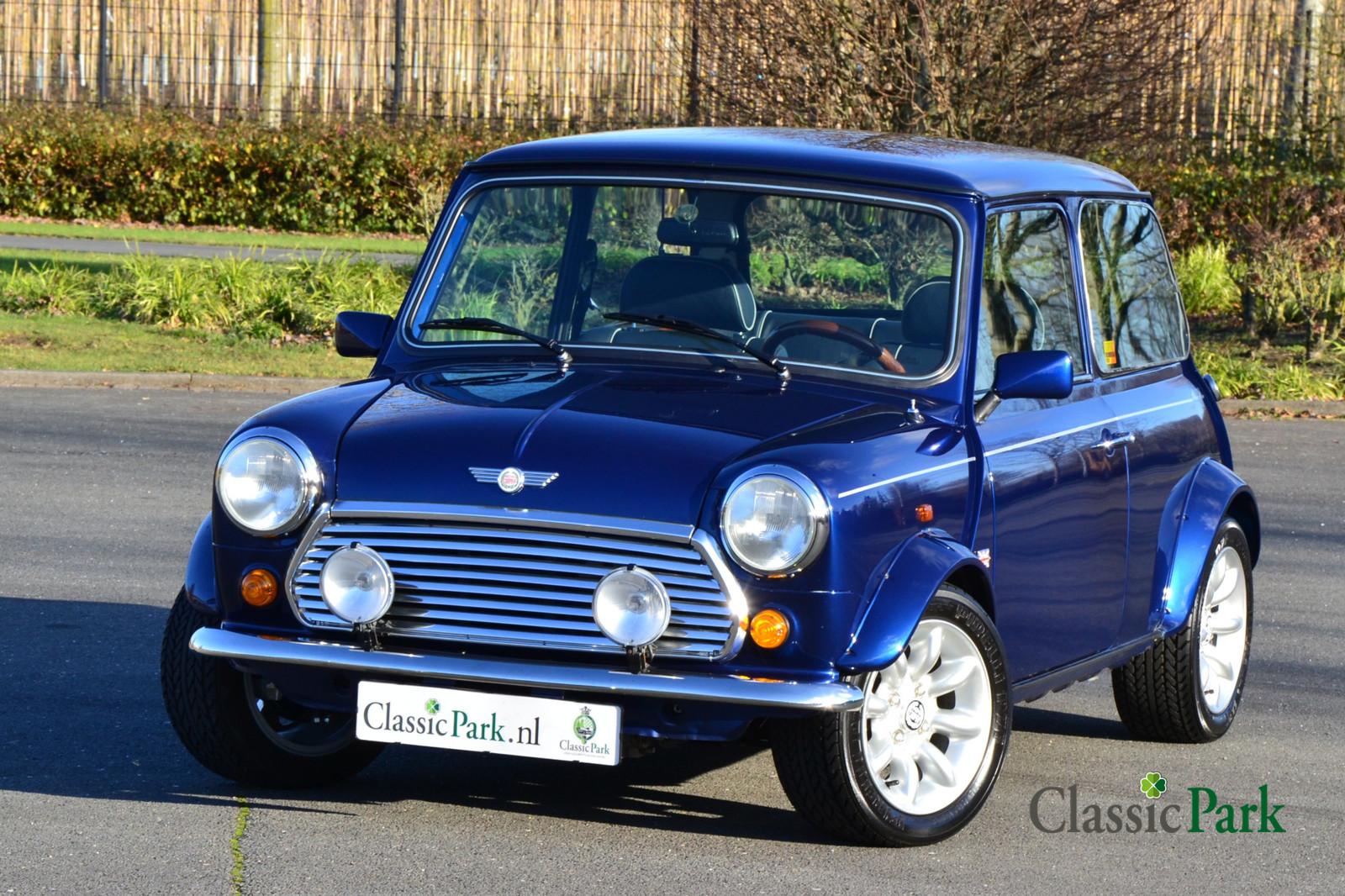 MINI Cooper 1.3i "Blue Star"