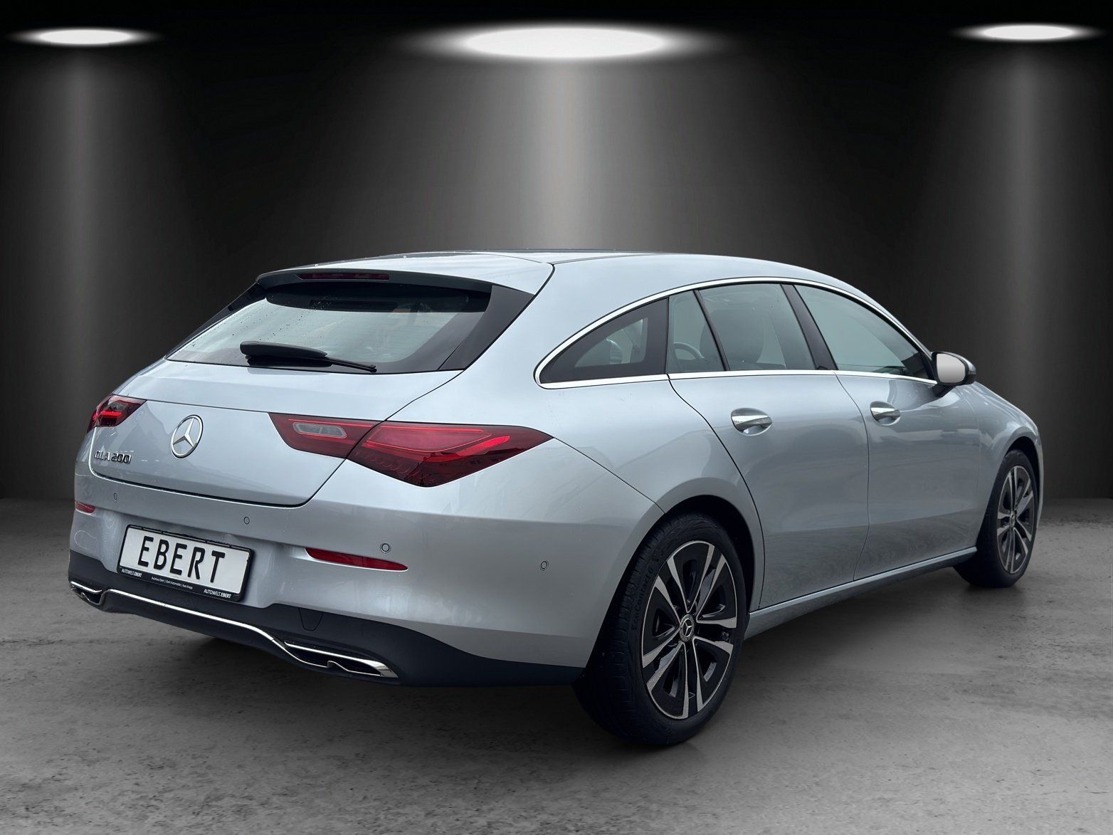 Fahrzeugabbildung Mercedes-Benz CLA200 SB Advanc+ DISTRO Burme AHK KeyGo DWA LED