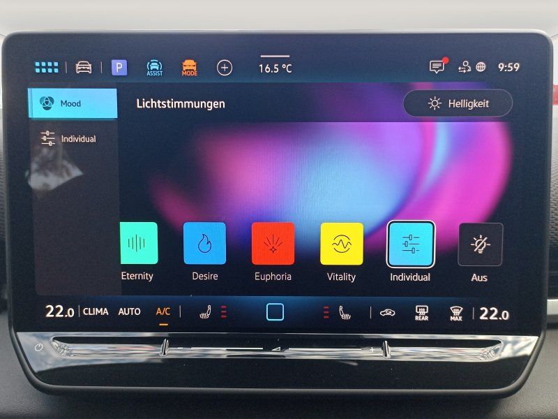 Fahrzeugabbildung Volkswagen T-Roc 1.5 eTSI R-Line DSG Black Style