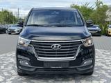 Hyundai H-1 Travel Premium NAVI SHZ LEDER CAM 8SITZER - Hyundai H-1: Travel Premium