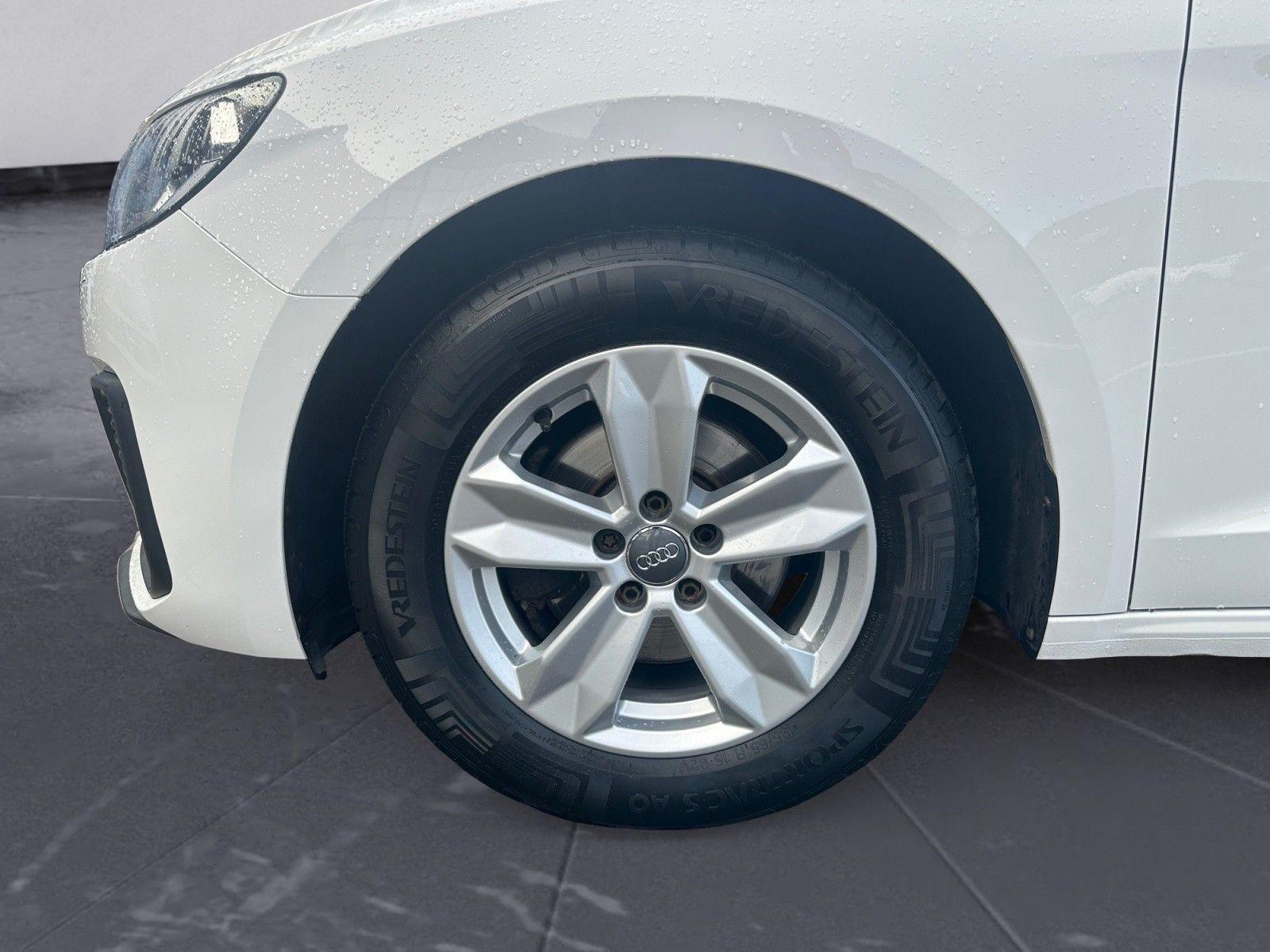 Audi A1 Sportback 30 TFSI Virtual APS Sitzheizung