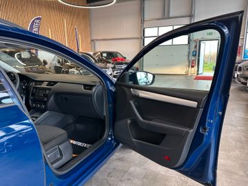Skoda Octavia Combi Ambition *Klima*Radio*PDC*Isofix*