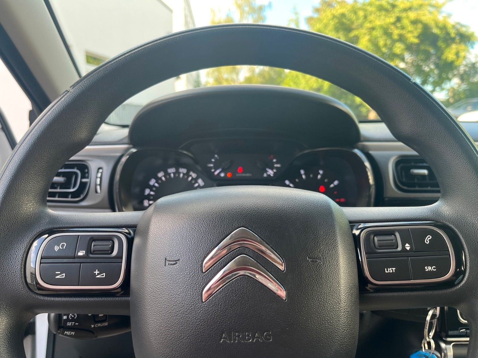 Citroën C3 Feel – Bild 12