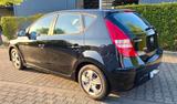 Hyundai i30 1.4 Benzin - Fahrbereit  2. Hand  - gebrauchte Hyundai i30 aus dem Jahr 2011