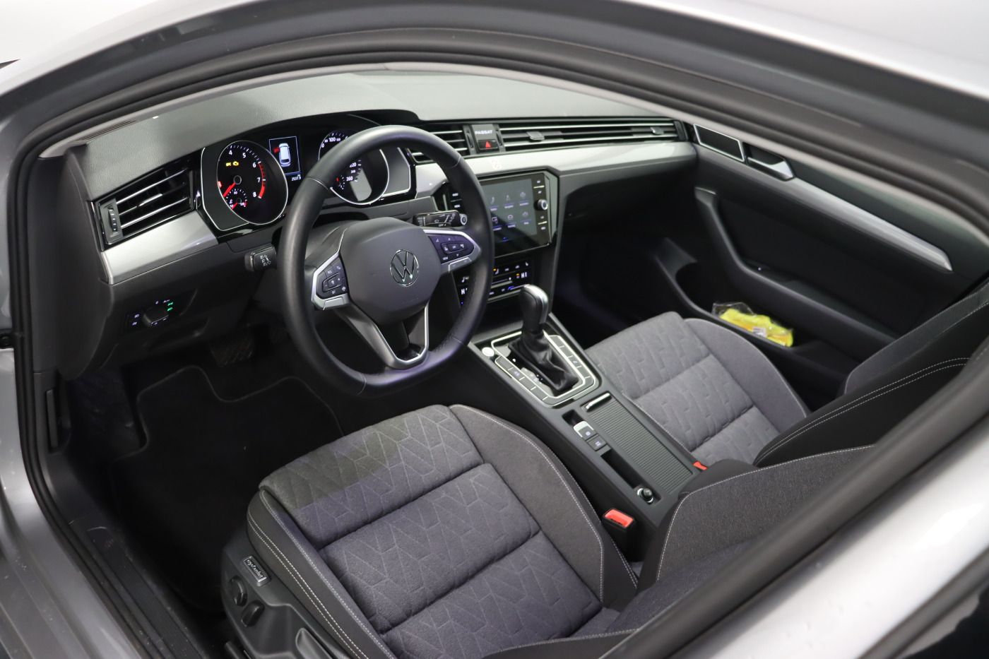 Volkswagen Passat Variant - Bild 8