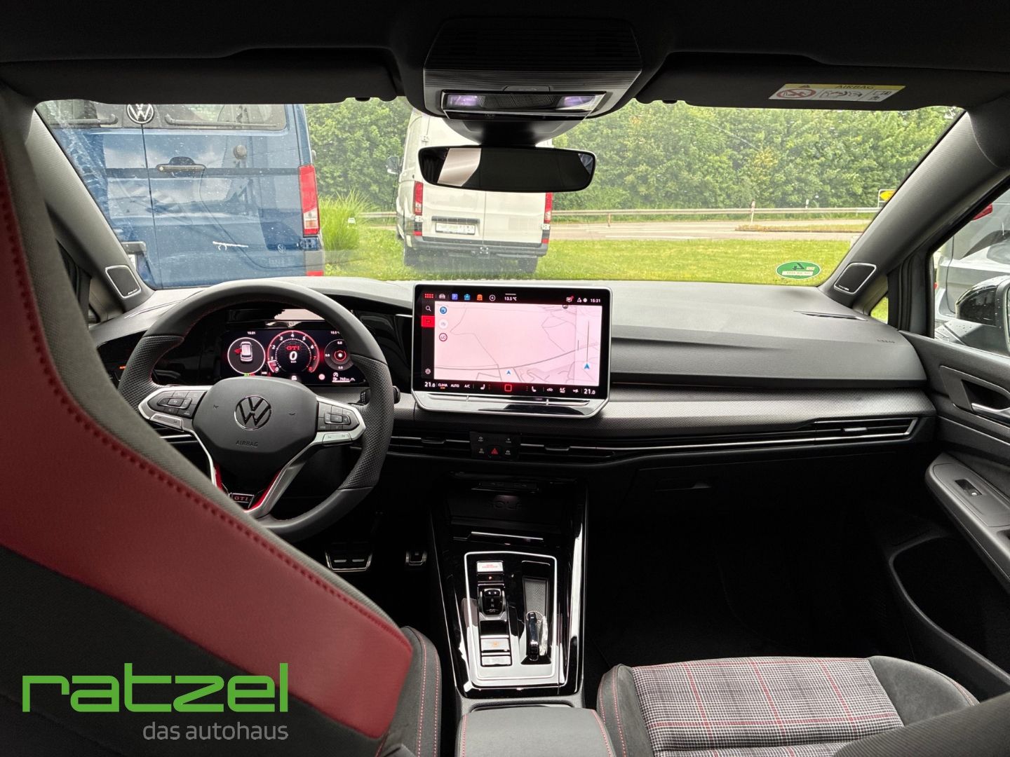 Fahrzeugabbildung Volkswagen Golf GTI 2.0 TSI DSG Harman+AHK+ACC+Keyless+LED