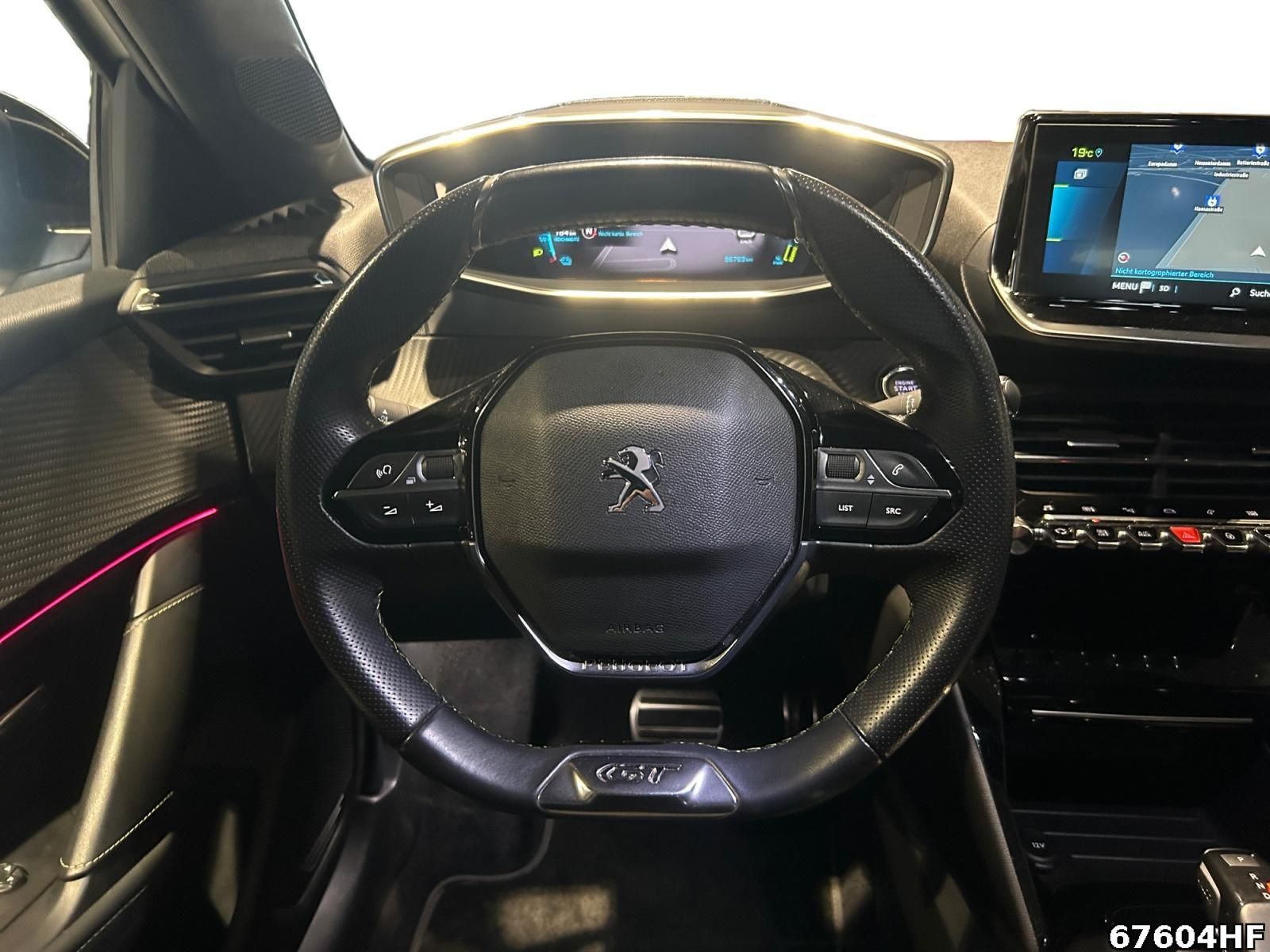 Fahrzeugabbildung Peugeot 208 GT +SHZ+CÆRPLAY+180KAMERA+TEMPOMAT