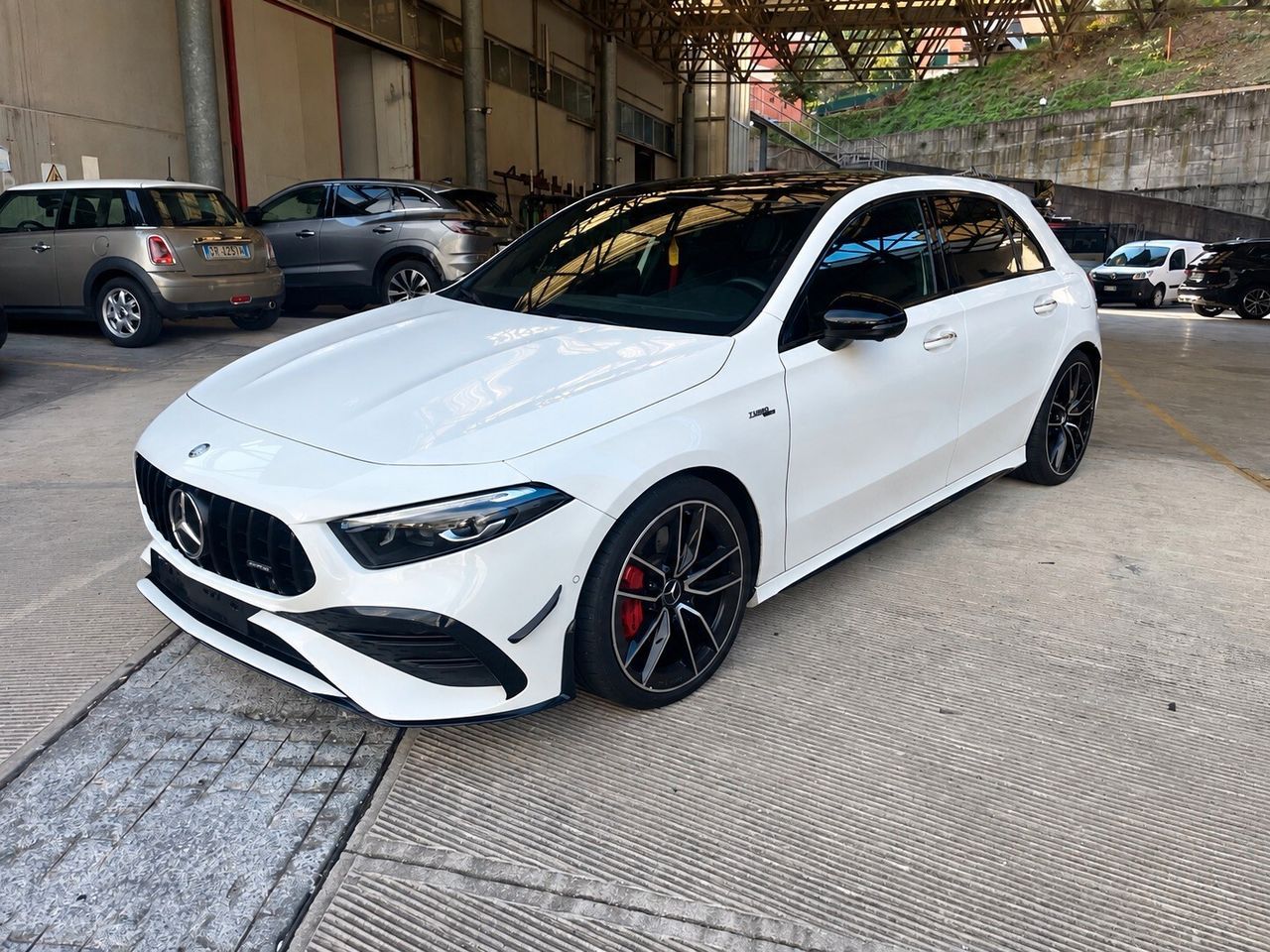 Mercedes-Benz Mercedes-benz A 35 AMG Mercedes Classe A35 4Mati
