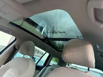 Volkswagen Golf - 10