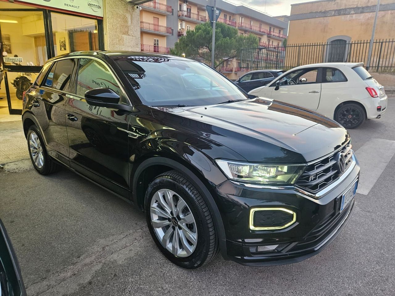 Volkswagen T-Roc RLINE 2.0 150cv automatica DSG imagem 2