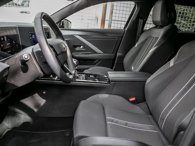 Opel Astra L Sports Tourer 1.2 GS Spurhalteassistent