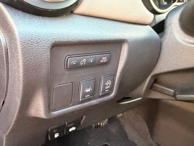 Fahrzeugabbildung Nissan Micra 1.0 Tekna Xtronic LED*Connect*Shz*Bose*AHK