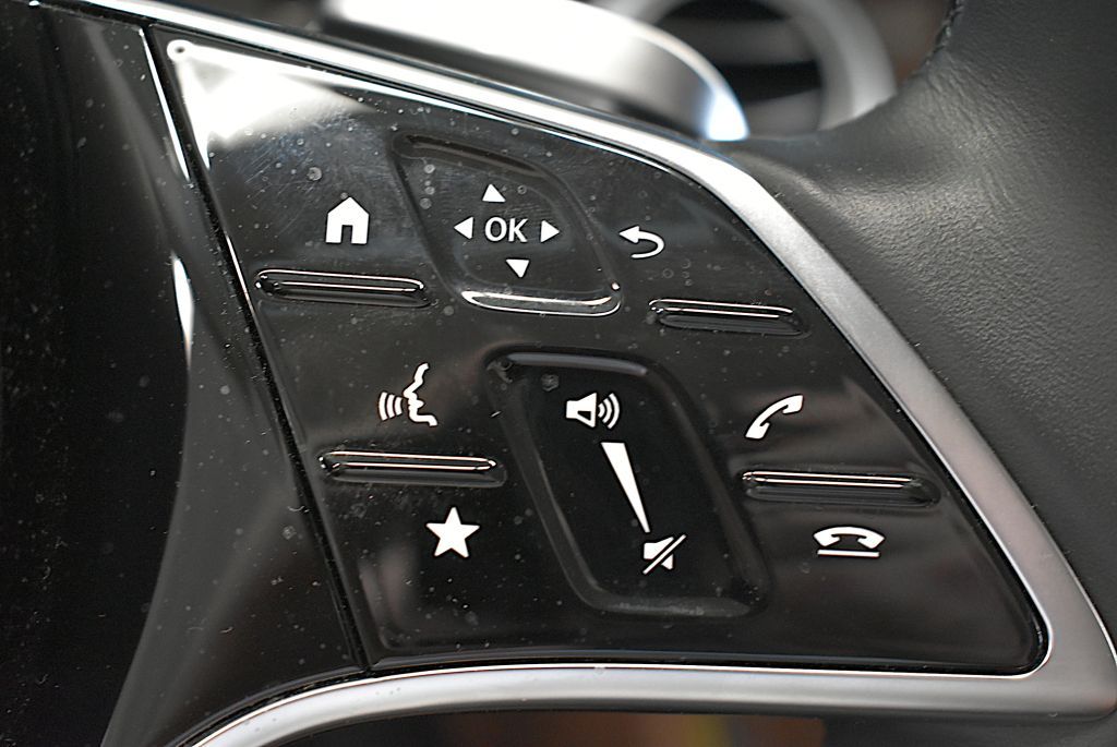 Mercedes-Benz E 300 e T 9G-TRONIC Exclusive – Bild 15