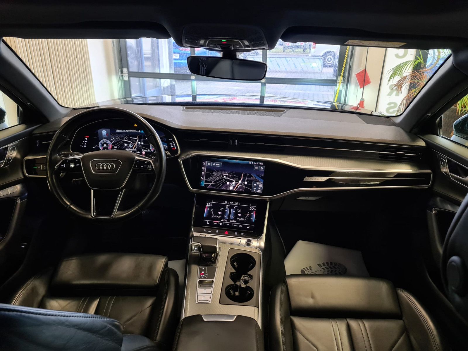 Fahrzeugabbildung Audi A6 Avant 50 TDI quattro sport /LEDER/MATRIX-LED