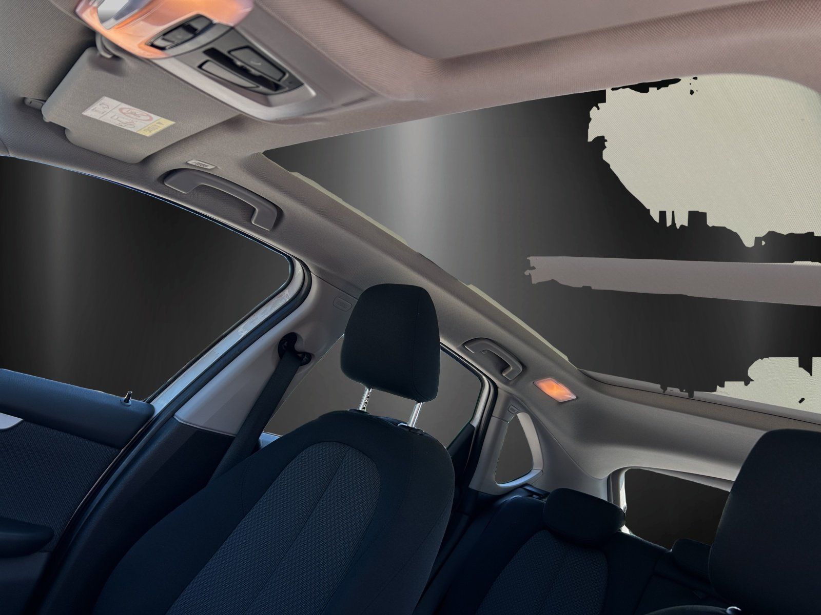 Fahrzeugabbildung BMW 218 Active Tourer, Advantage