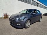 Hyundai i20 YES! 2017/84PS/EURO6 - Hyundai i20 in Wiesbaden
