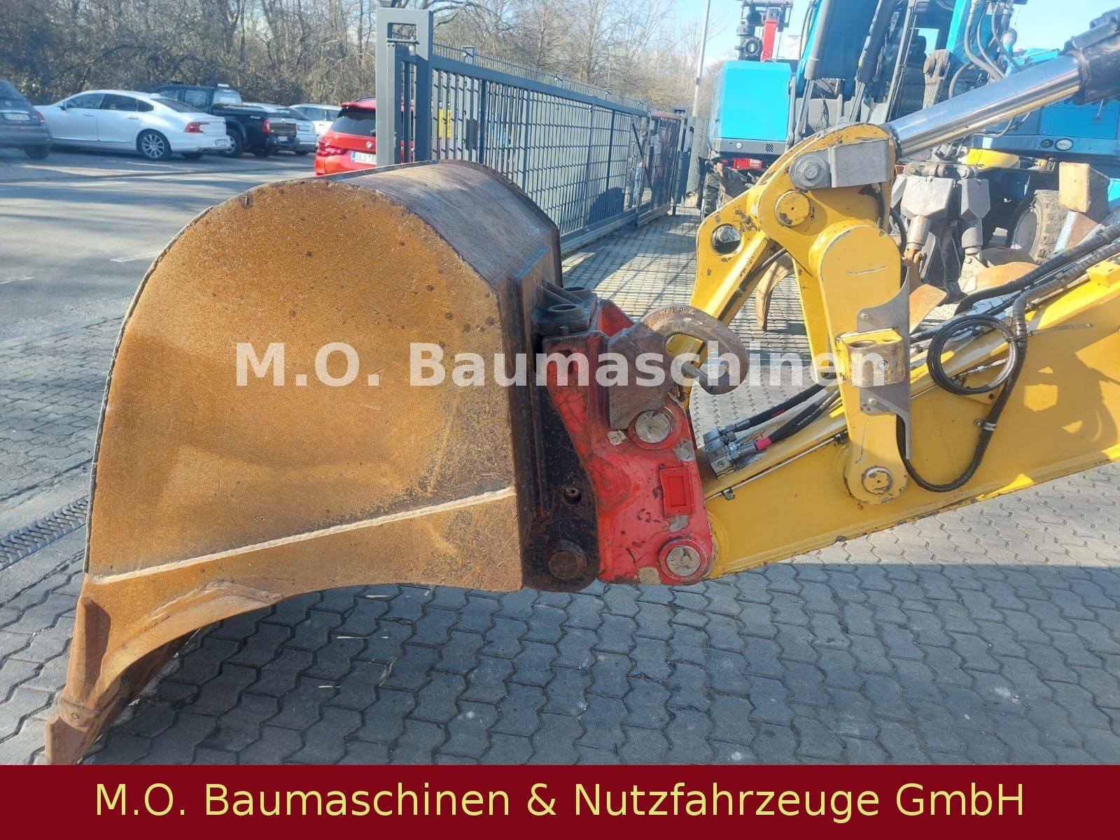 Fahrzeugabbildung CAT M 318 D  / SW /Hammerline / VSA / AC /