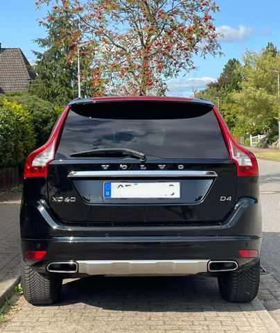 Volvo XC60 D4 Momentum 2. Hd. TÜV neu