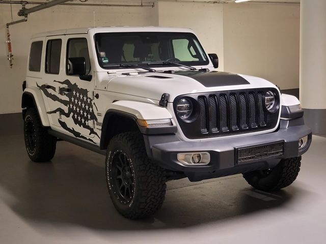 Jeep Wrangler Unlimited Sahara Overland 2,2 Multijet