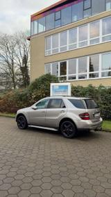 Mercedes-Benz Ml 320 Rechtslenker - Mercedes-Benz ML 320 Gebrauchtwagen in Hamburg