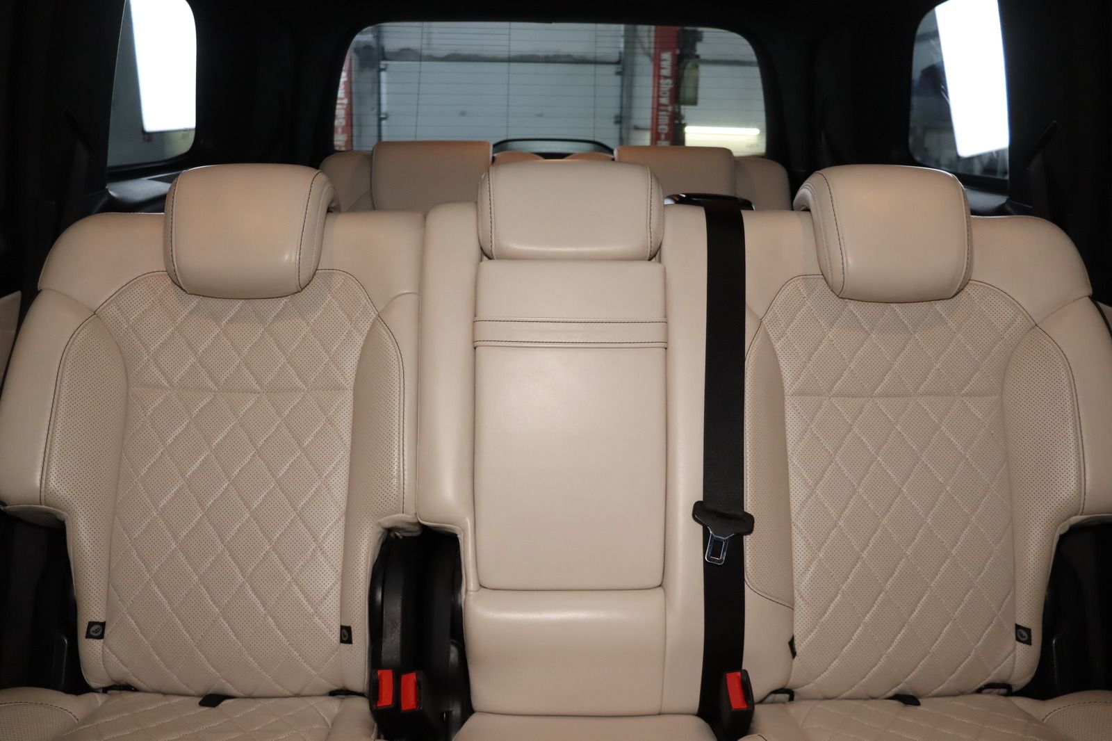 Fahrzeugabbildung Mercedes-Benz GL 350 d 4Matic DIS FOND Desingno Pano * 7. Sitz