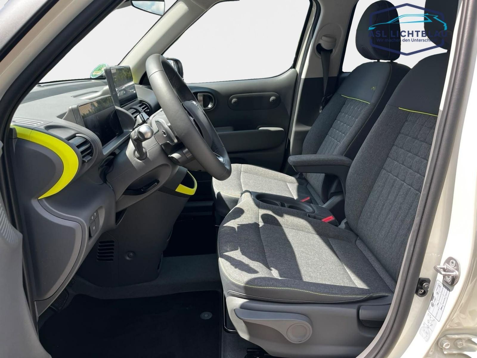 Hyundai INSTER – Bild 8