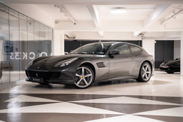 Ferrari GTC4Lusso 3.9 V8 T DCT