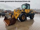 Komatsu WA 200 - Komatsu Kettenbagger