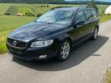 Volvo V 70 D 4 Summum - gebrauchte Volvo V70 aus dem Jahr 2014
