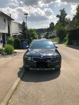 Skoda Octavia 1.8 TSI DSG 4x4 Scout Combi Scout - Skoda Octavia: Allradantrieb, 1.8