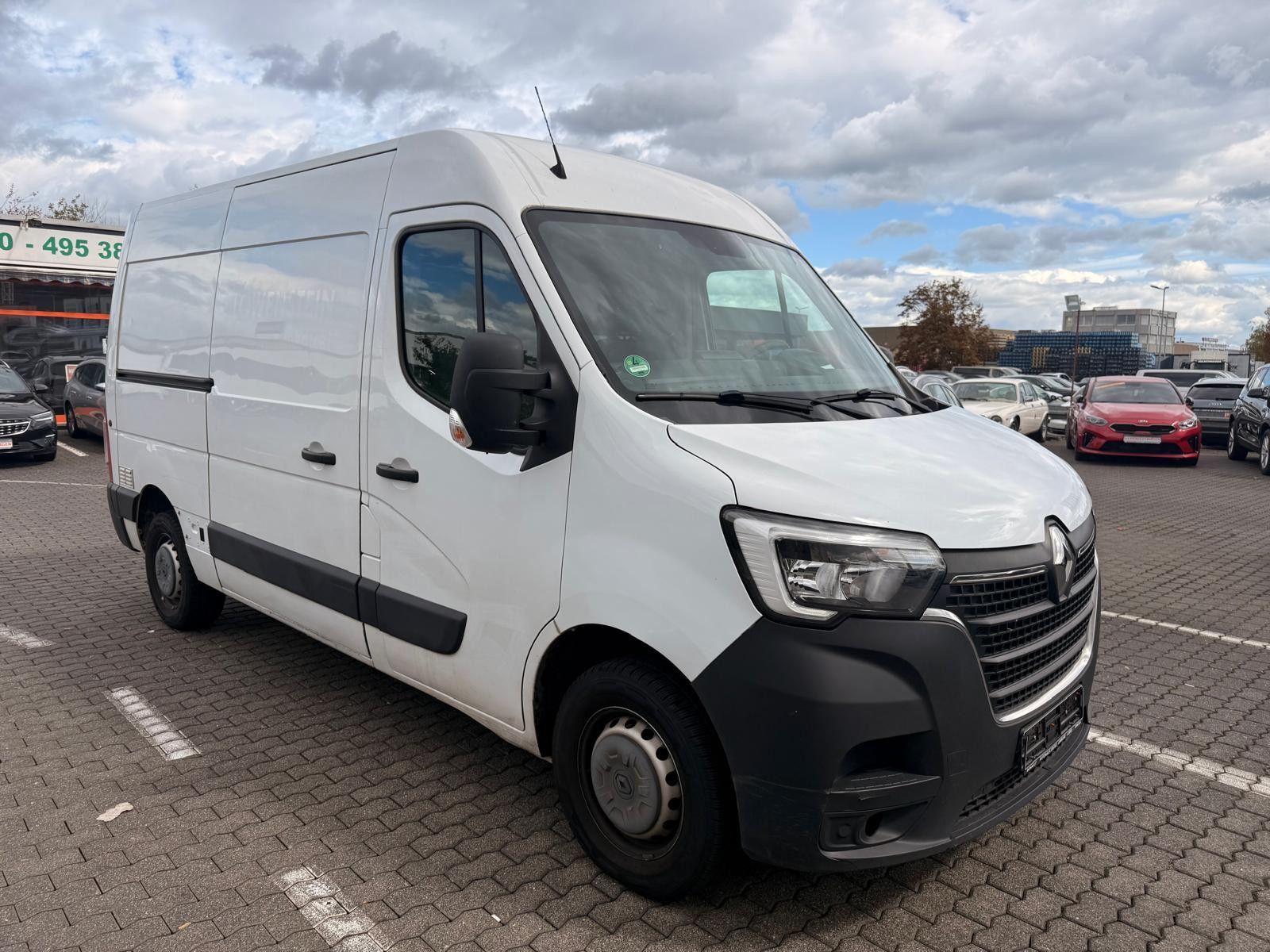 Fahrzeugabbildung Renault Master III Kasten L2H2 HKa 3,5t/1.HAND