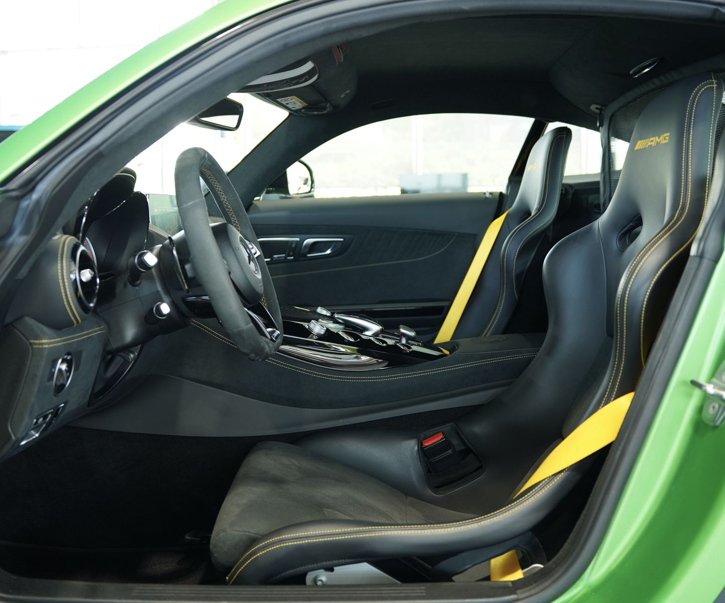 Mercedes Benz Amg Gt R