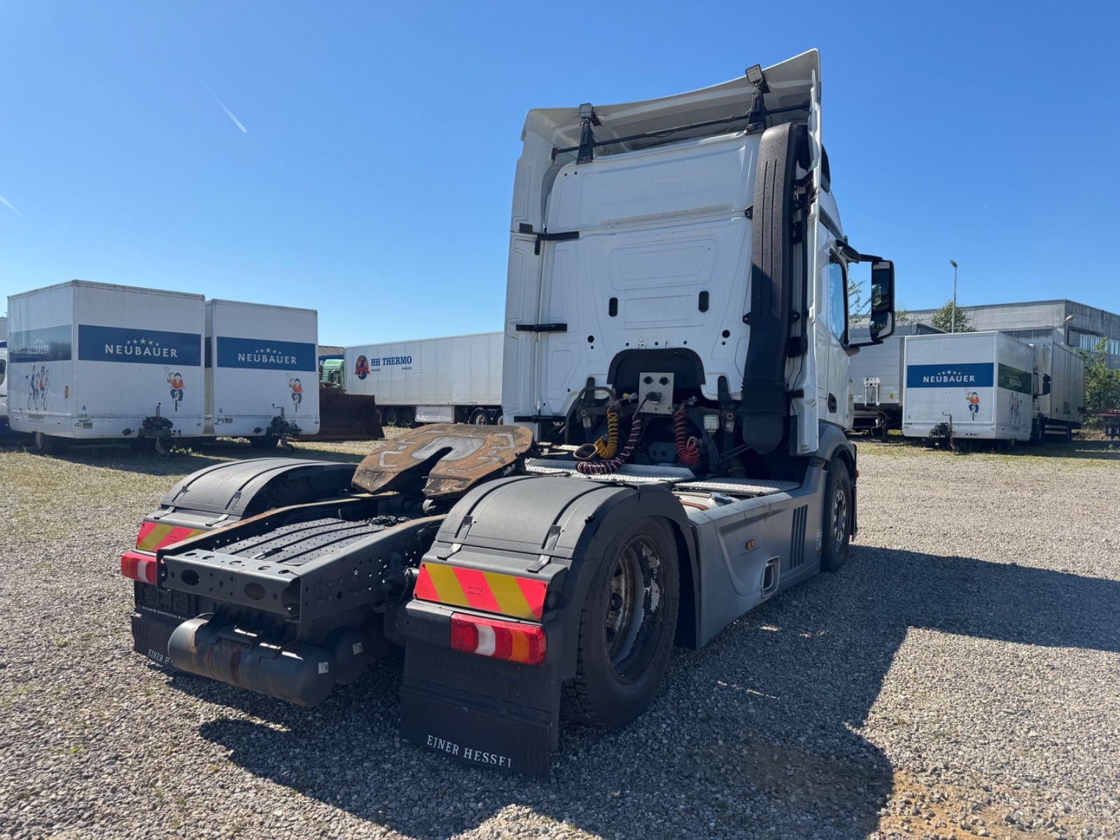 Fahrzeugabbildung Mercedes-Benz Actros 1840