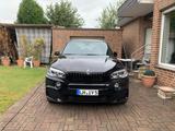 BMW X5 mit M Paket - BMW X5 mit Diesel-Antrieb: Luftfederung