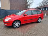 Ford Focus Kombi 1.8TDDI 90PS Klima TÜV 6/... - Ford Focus aus 2001 mit Diesel-Antrieb