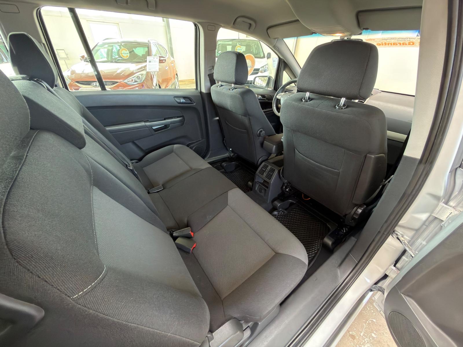 Opel Zafira B 1.6i Innovation *GARANTIE*7-SITZER*AHK*