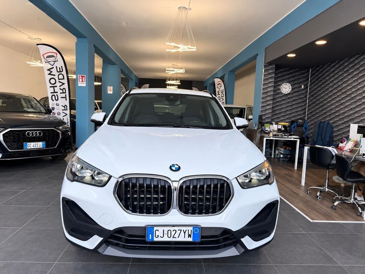 BMW Bmw X1 sDrive16d Automatico imagem 2