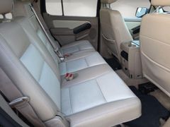 FORD Explorer V8/7-Sitzer